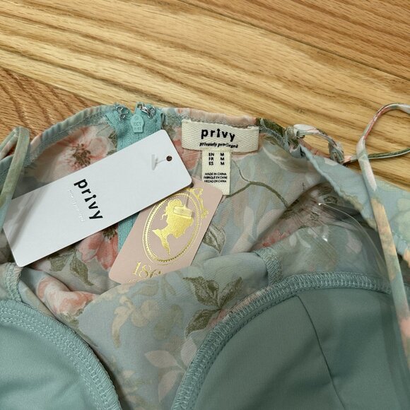 Floral Print Jumpsuit - Picture 6 of 11